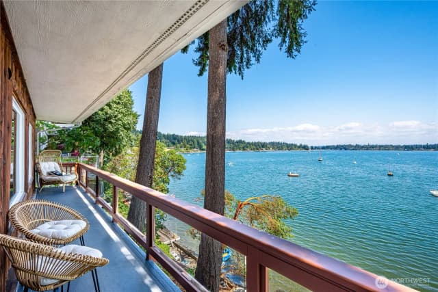 Property photo for 23134 Vashon Highway Sw, Vashon