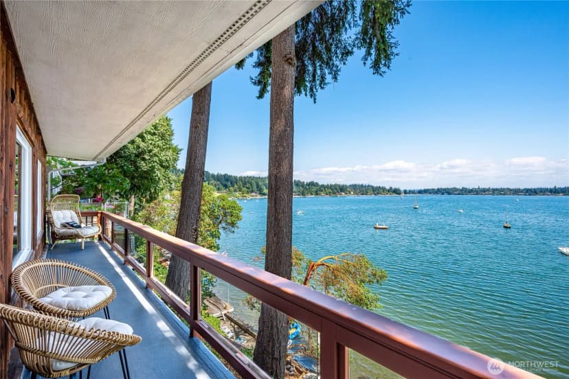 Property photo for 23134 Vashon Highway Sw, Vashon