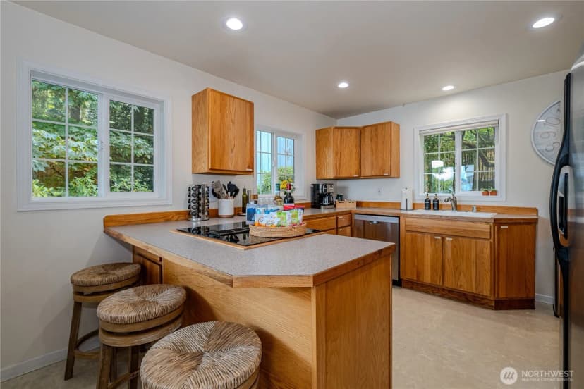 Property photo for 23134 Vashon Highway Sw, Vashon photo 10