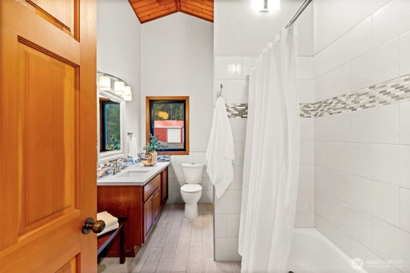Property photo for 10116 136th Avenue Nw, Gig Harbor photo 29