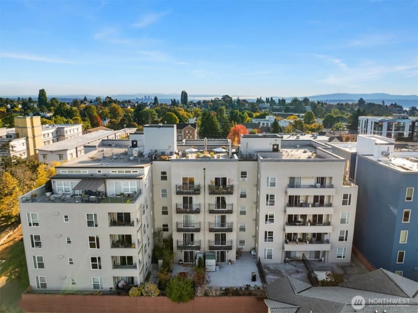 Property photo for 303 23rd Avenue S #310, Seattle photo 25