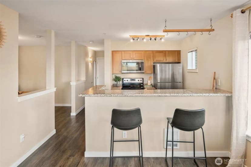 Property photo for 303 23rd Avenue S #310, Seattle photo 10