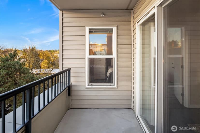 Property photo for 303 23rd Avenue S #310, Seattle photo 19