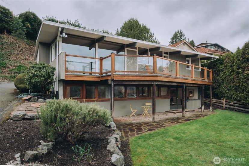 Property photo for 11323 Durland Place Ne, Seattle