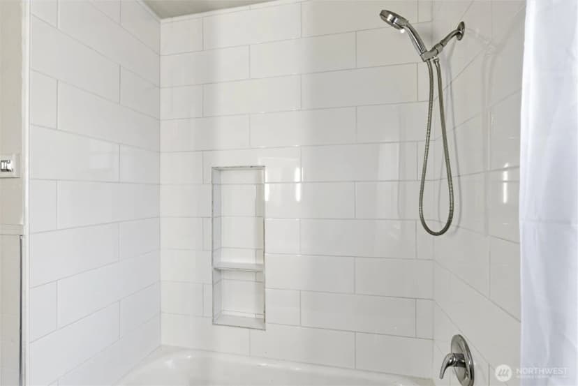 Property photo for 1027 Wetmore, Everett photo 16