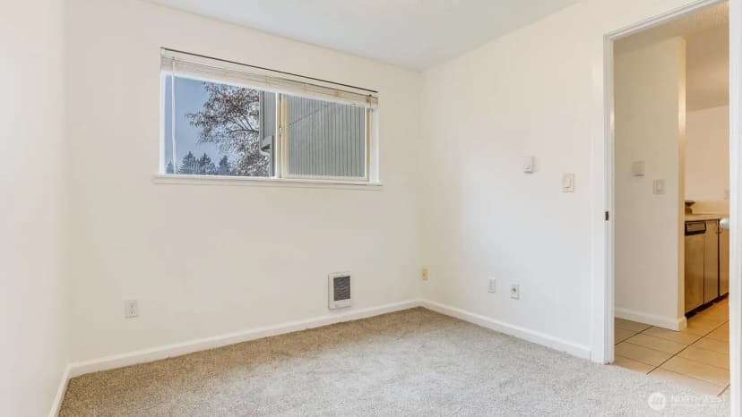 Property photo for 31003 14th Avenue S #d 13, Federal Way photo 17