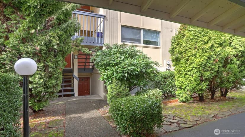 Property photo for 31003 14th Avenue S #d 13, Federal Way photo 3
