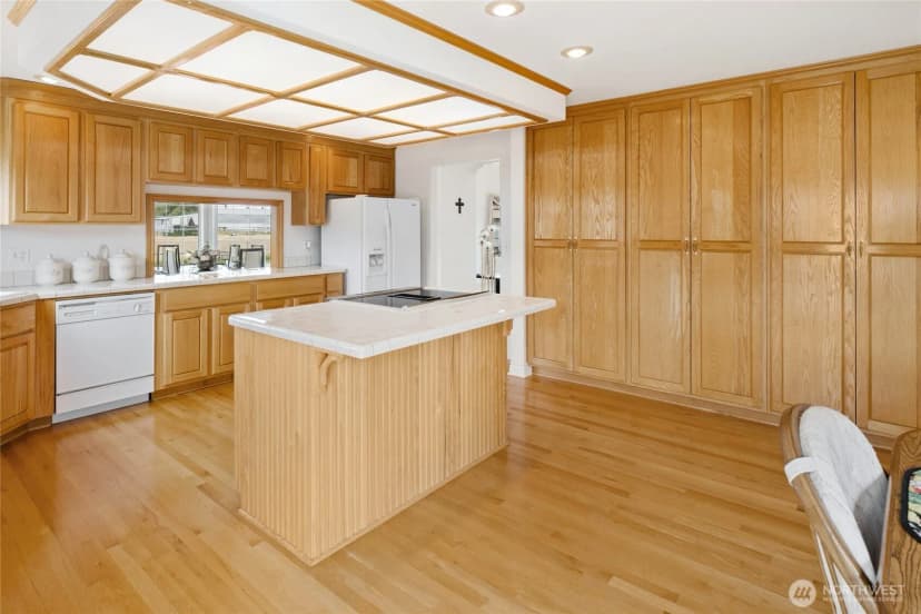 Property photo for 6280 Lower Peoh Point Road, Cle Elum photo 8