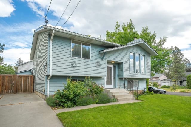 Property photo for 3421 S Myrtle St, Spokane photo 2