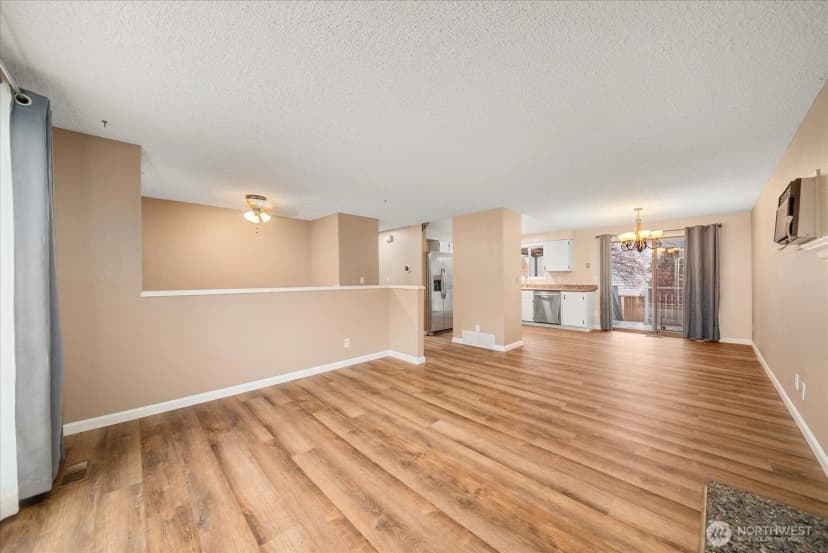 Property photo for 3421 S Myrtle St, Spokane photo 6
