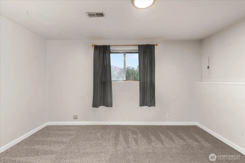Property photo for 3421 S Myrtle St, Spokane photo 17