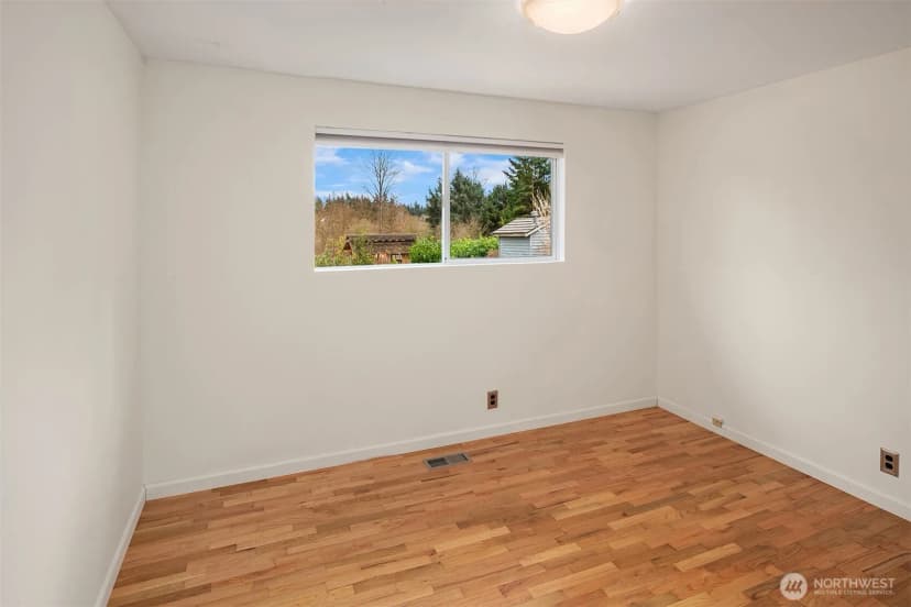 Property photo for 1428 153rd Place Se, Bellevue photo 23