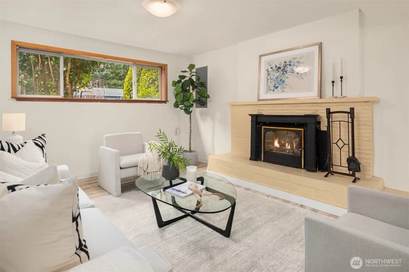 Property photo for 1428 153rd Place Se, Bellevue photo 17