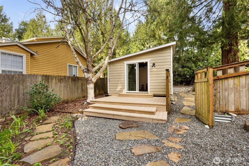 Property photo for 26702 Ohio Avenue Ne, Kingston photo 31