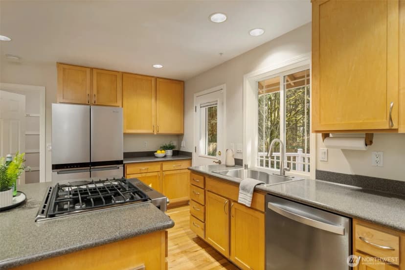 Property photo for 26702 Ohio Avenue Ne, Kingston photo 13