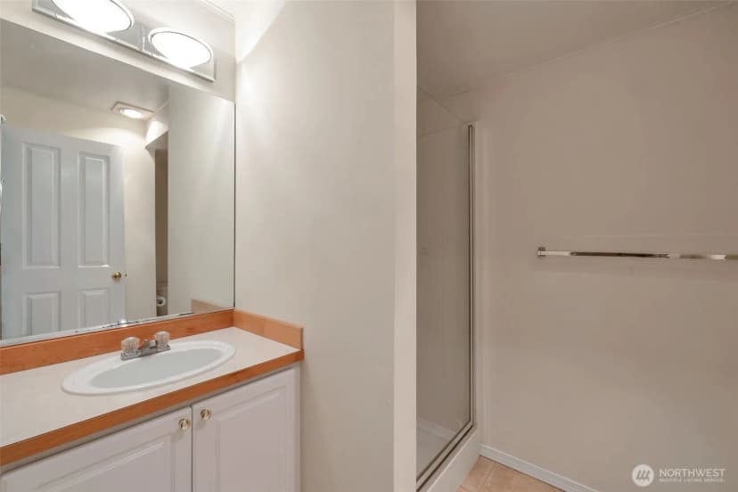 Property photo for 3980 129th Place Se #b102, Bellevue photo 8