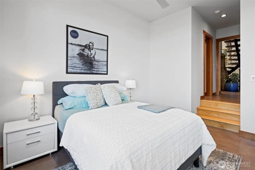 Property photo for 4502 55th Avenue Ne, Seattle photo 25