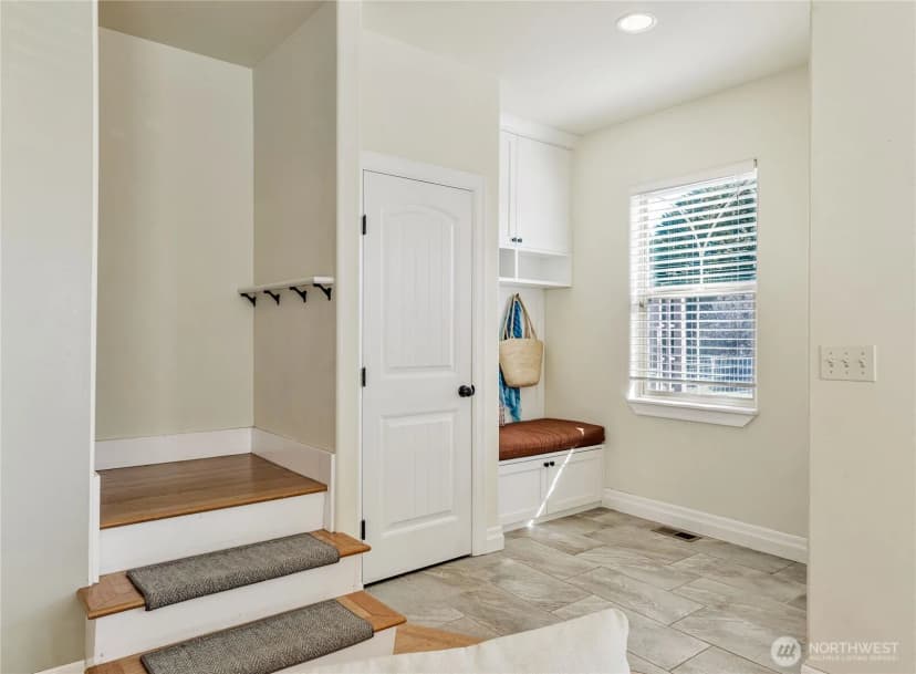 Property photo for 2671 Wilson Street, Port Townsend photo 4