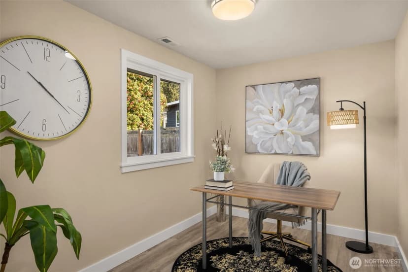 Property photo for 623 Aloha Way, Edmonds photo 12