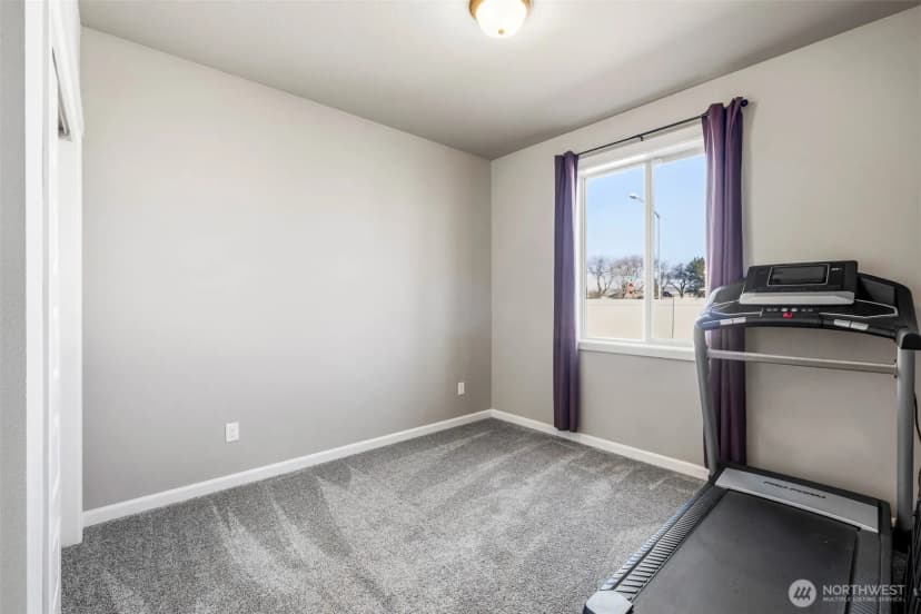 Property photo for 1019 Hilltop Ave Ne, Quincy photo 21
