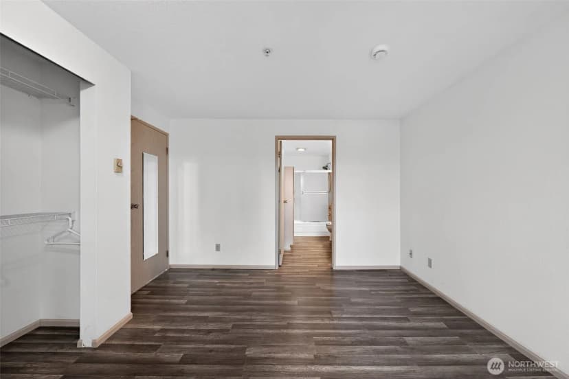 Property photo for 901 Sunset Boulevard Ne #d215, Renton photo 17