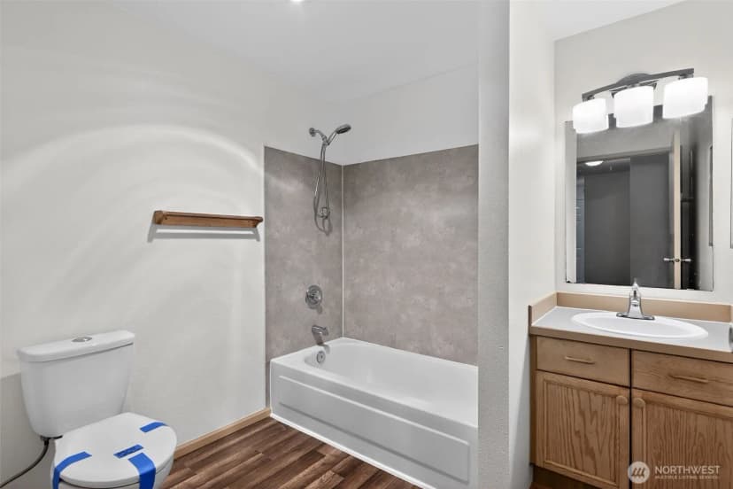 Property photo for 901 Sunset Boulevard Ne #d215, Renton photo 24