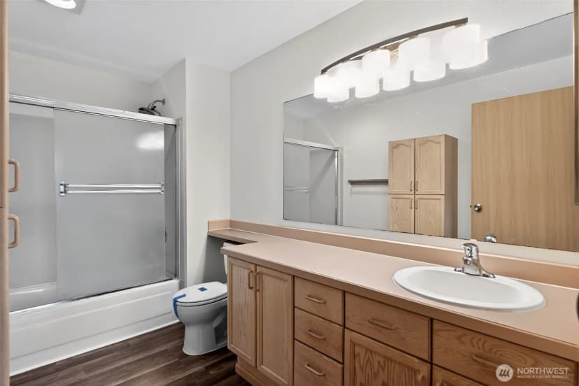 Property photo for 901 Sunset Boulevard Ne #d215, Renton photo 18