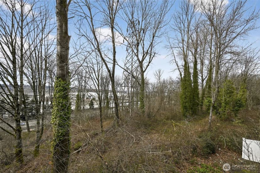 Property photo for 901 Sunset Boulevard Ne #d215, Renton photo 28