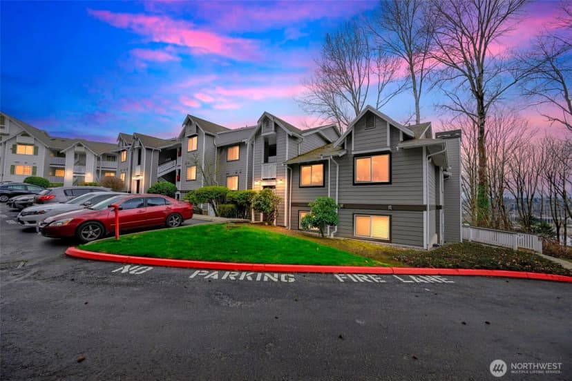 Property photo for 901 Sunset Boulevard Ne #d215, Renton photo 31