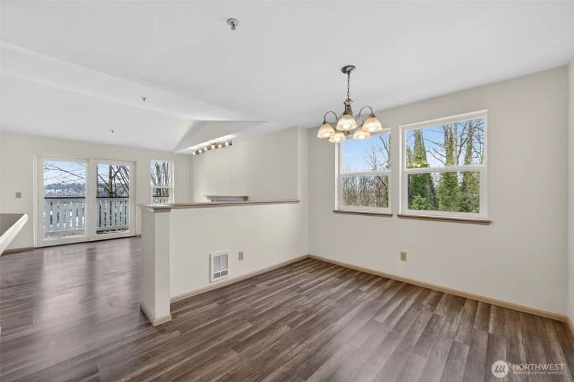 Property photo for 901 Sunset Boulevard Ne #d215, Renton photo 11