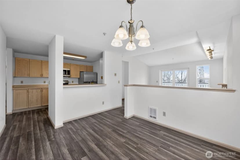 Property photo for 901 Sunset Boulevard Ne #d215, Renton photo 9