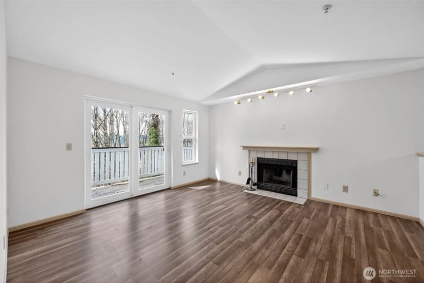 Property photo for 901 Sunset Boulevard Ne #d215, Renton photo 12