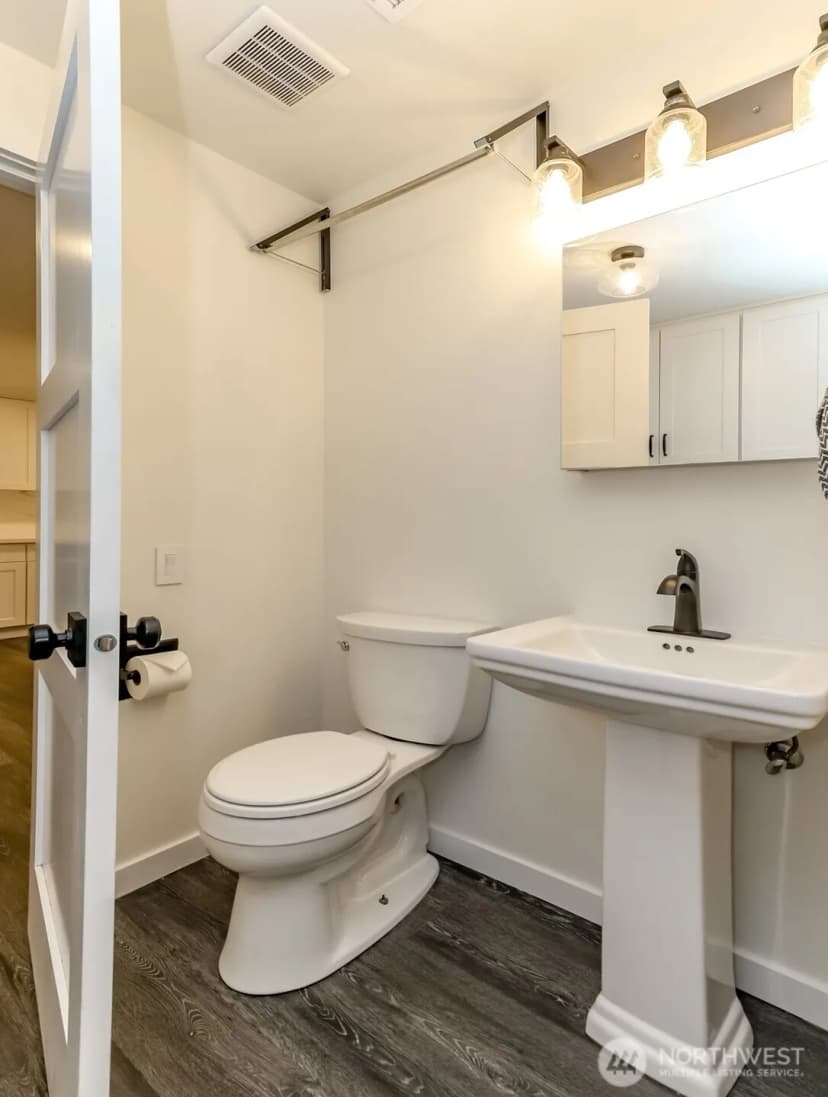 Property photo for 13714 Se 144th Street, Renton photo 36