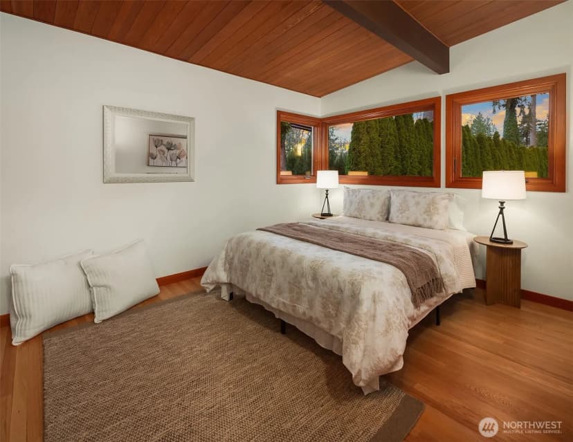 Property photo for 12524 Marine View Drive, Edmonds photo 26