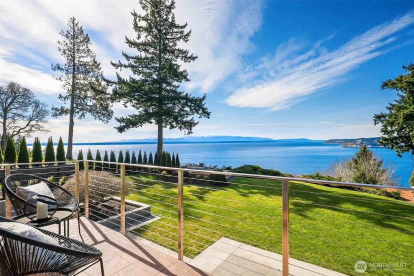Property photo for 12524 Marine View Drive, Edmonds photo 23