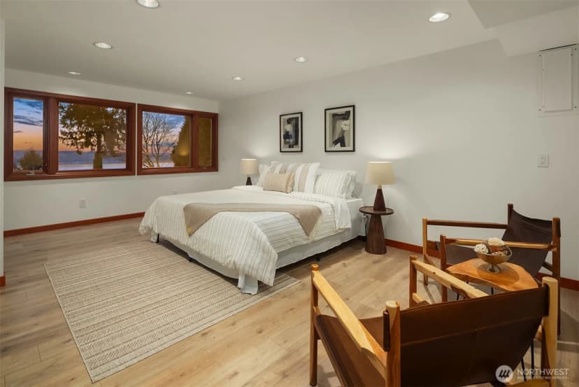 Property photo for 12524 Marine View Drive, Edmonds photo 30