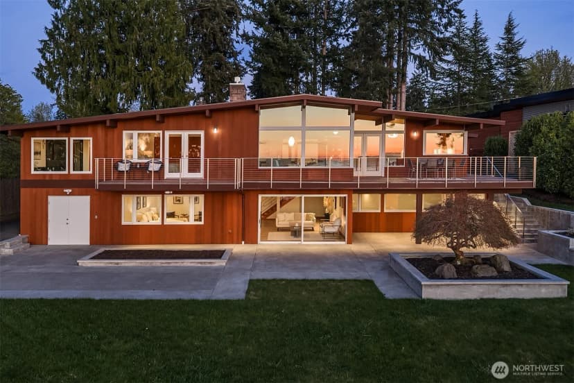 Property photo for 12524 Marine View Drive, Edmonds photo 38