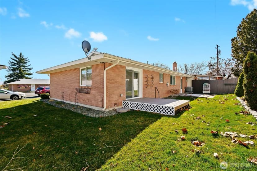 Property photo for 404 N 39th Avenue, Yakima photo 4