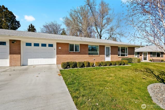 Property photo for 404 N 39th Avenue, Yakima