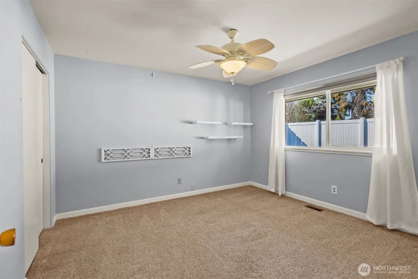 Property photo for 404 N 39th Avenue, Yakima photo 19