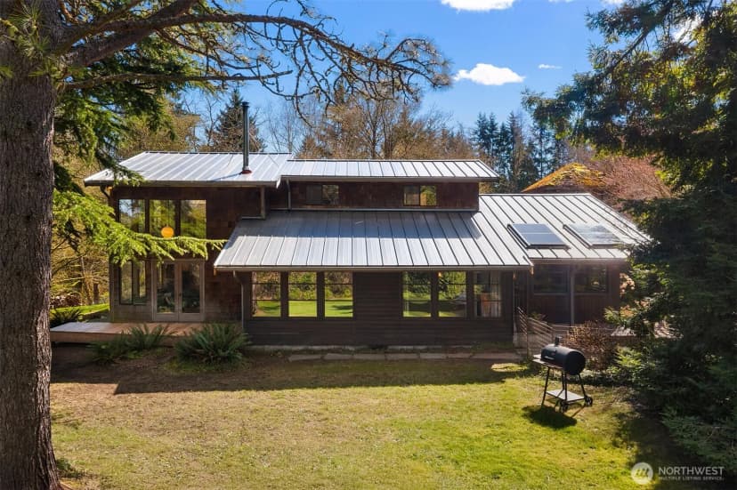 Property photo for 15232 Vermontville Road Sw, Vashon photo 2
