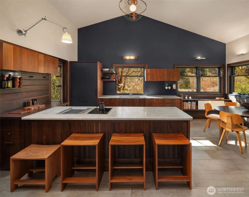 Property photo for 15232 Vermontville Road Sw, Vashon photo 15