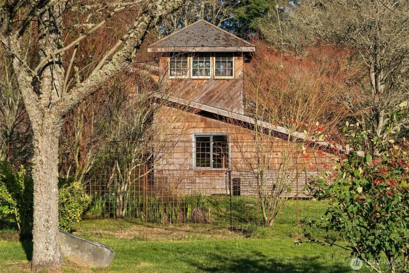 Property photo for 15232 Vermontville Road Sw, Vashon photo 4