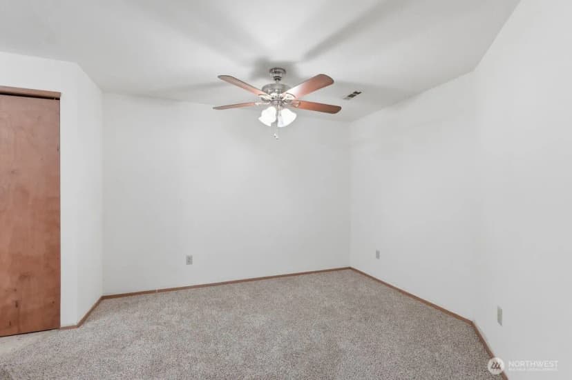 Property photo for 3105 K Street Ne, Auburn photo 6