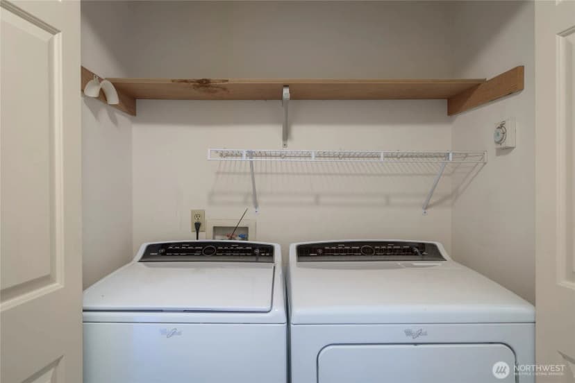 Property photo for 927 132nd Street Sw #c2, Everett photo 16
