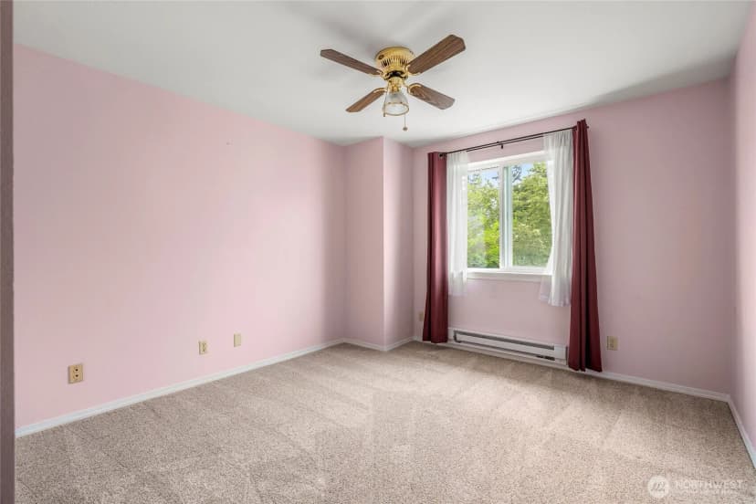 Property photo for 927 132nd Street Sw #c2, Everett photo 14