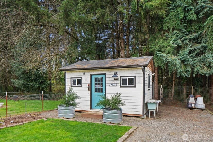 Property photo for 14619 80th Street E, Puyallup photo 22