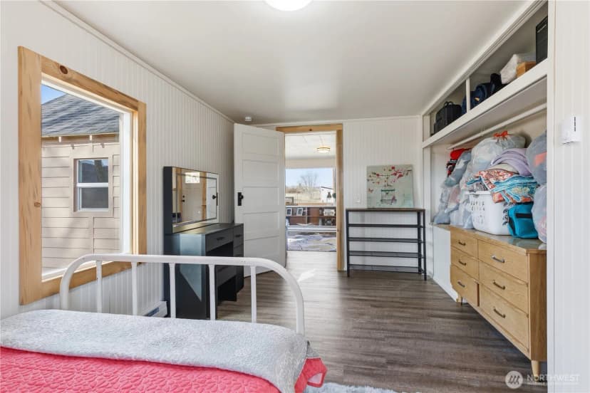 Property photo for 22 Kermel Road, Omak photo 11