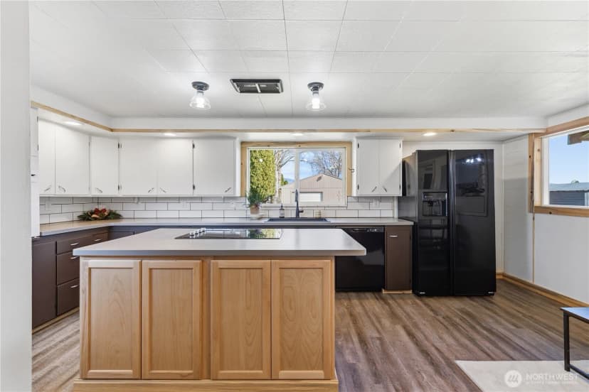 Property photo for 22 Kermel Road, Omak photo 7