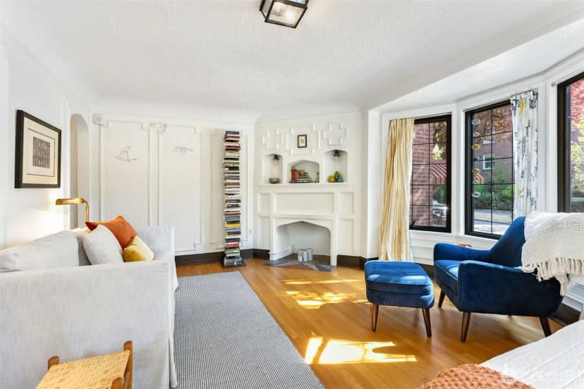 Property photo for 1101 17th Avenue #201, Seattle